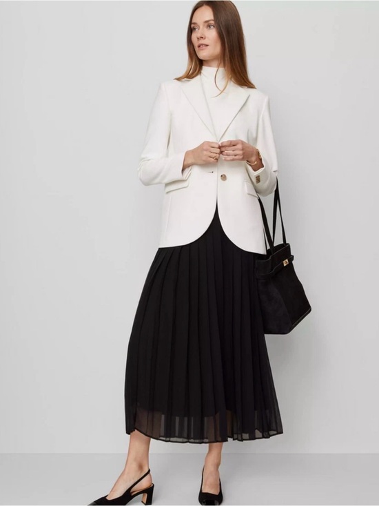 Ann Taylor Jackets & Blazers - Ann Taylor Madison Winter White Single-Button Tailored Blazer 8P